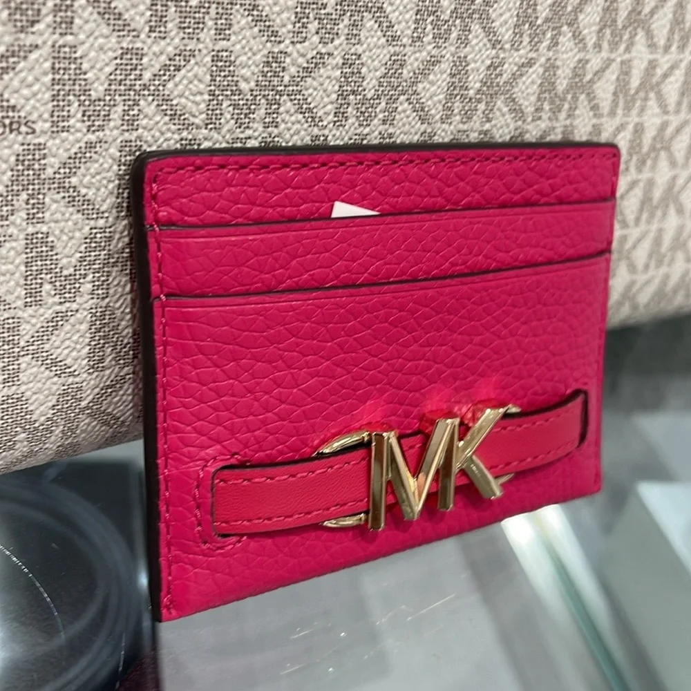 MICHAEL KORS Reed Large Pebbled Leather Card Holder Case Electric Pink  NWT